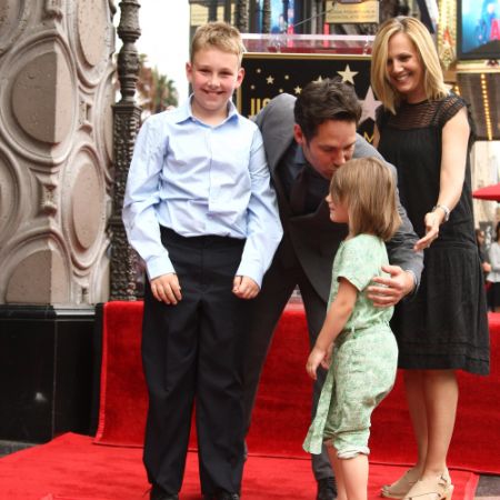 Paul Rudd with his wife, son, and daughter
